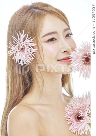 鮮花,美容,年輕女性 鮮花,美容,年輕女性 55594557