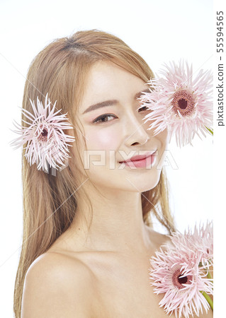 Flowers, Beauty, Young Women Flowers, Beauty, Young Women 55594565