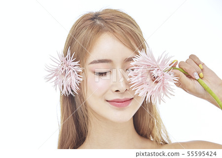 Flowers, Beauty, Young Women 55595424