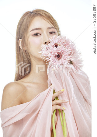 Flowers, Beauty, Young Women Flowers, Beauty, Young Women 55595897