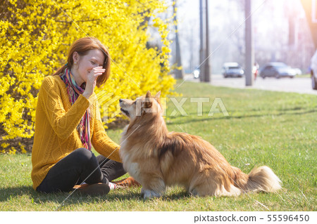girl and dog 55596450