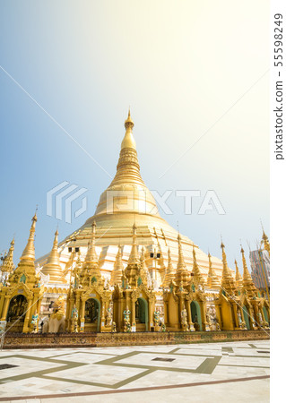 Shwedagon Pagoda in Yangon, Myanmar Shwedagon Pagoda in Yangon, Myanmar 55598249