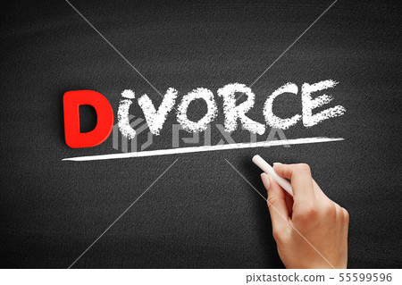 Divorce text on blackboard Divorce text on blackboard 55599596