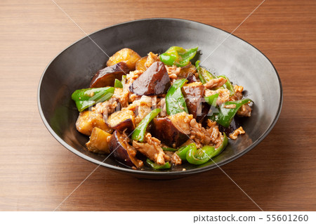 Fried meat miso with eggplant and peppers Fried meat miso with eggplant and peppers 55601260