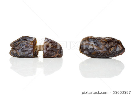 Dried date medjool isolated on white 55603597