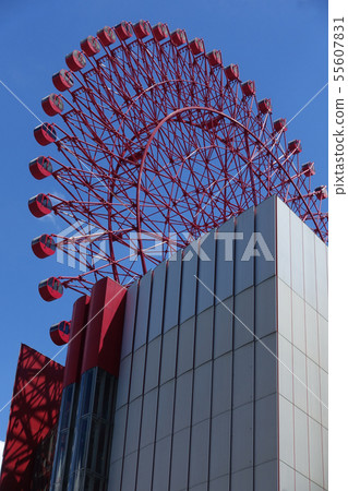 Umeda HEPFIVE's red Ferris wheel 55607831