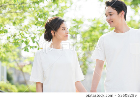 戶外性別夫婦圖像 55608289