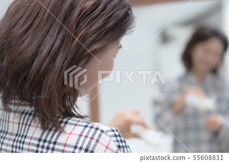 女生 女孩 女性 55608831