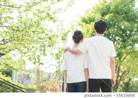 戶外性別夫婦圖像 55610008