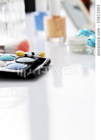 Cosmetic image Cosmetic image 55611003