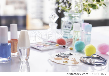 Cosmetic image Cosmetic image 55611027