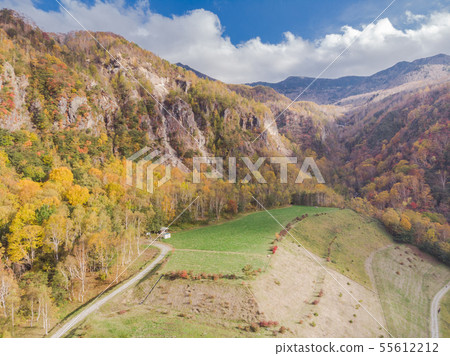Beautiful mountain view of Japan autumn of Nagano Beautiful mountain view of Japan autumn of Nagano 55612212