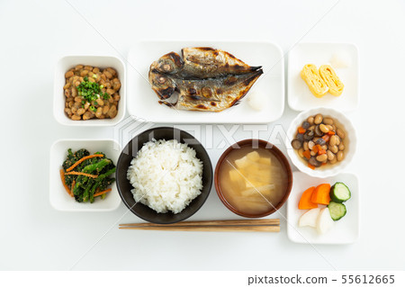 Japanese food 55612665