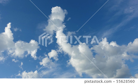 清新的天空 清新的天空 55628560