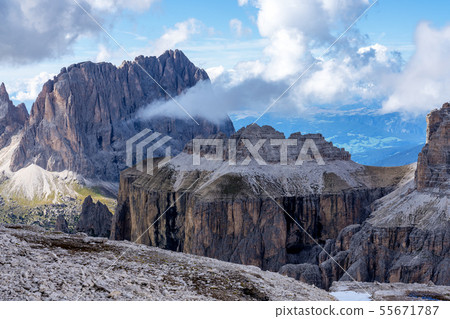 The Sass Pordoi is a relief of the Dolomites, in 55671787