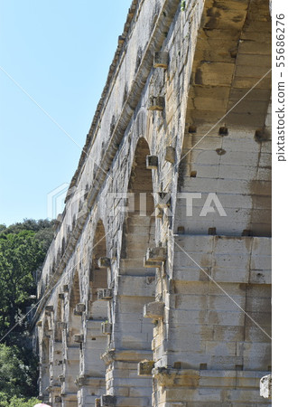 Pond du Girl 55686276