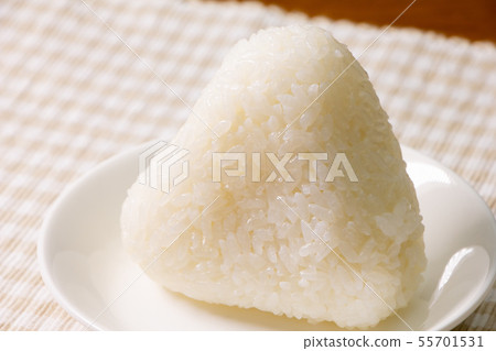 飯糰和醃的飯 55701531