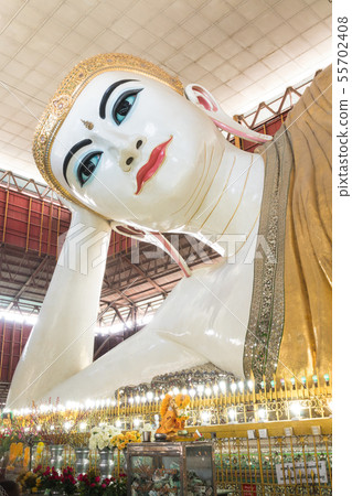 YANGON, MYANMAR - FEBUARY 19, 2016 YANGON, MYANMAR - FEBUARY 19, 2016 55702408