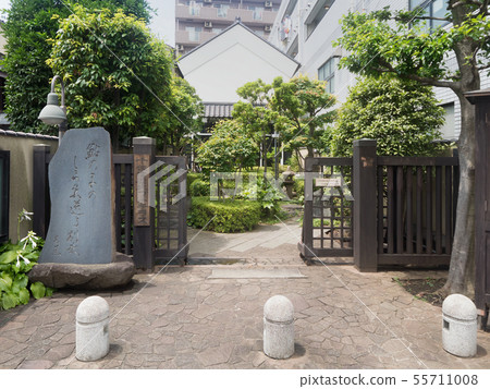 Senju-juku history petit terrace in Tokyo 55711008