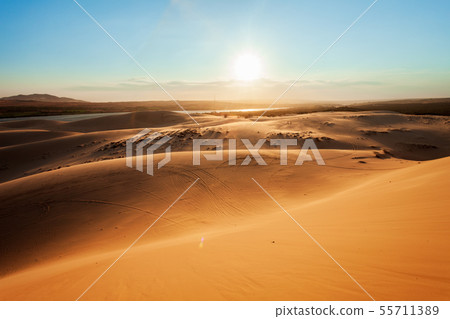 Sand dunes in Mui Ne 55711389