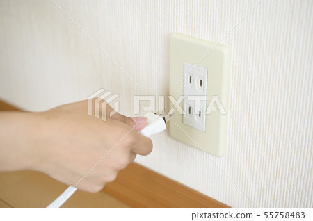 Outlet 55758483
