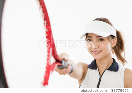 年輕的女士網球 55779931