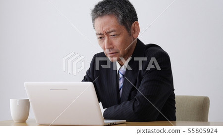 男性50年代60年代個人電腦 55805924