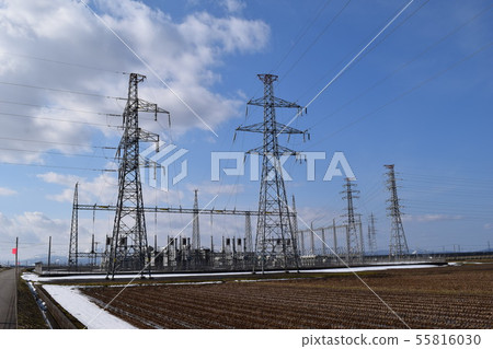 變電站設備和輸電線路 變電站設備和輸電線路 55816030