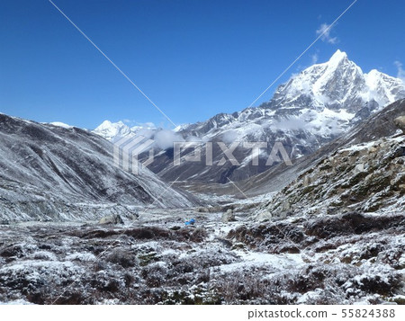 喜馬拉雅山珠穆朗瑪峰路 55824388