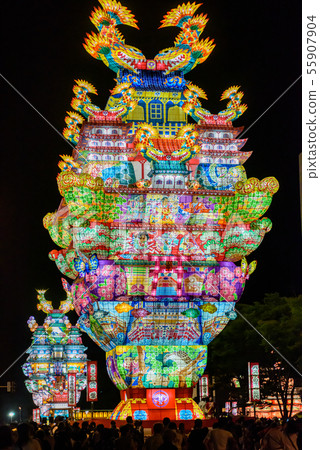 The nighttime castle in the sky 55907904