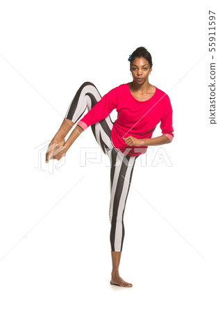 Vertical splits. Latina dancer girl 55911597