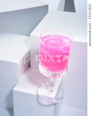 Pink brilliant champagne Pink brilliant champagne 55912825