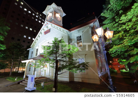 [Hokkaido] Night view of Sapporo Clock Tower 55914605