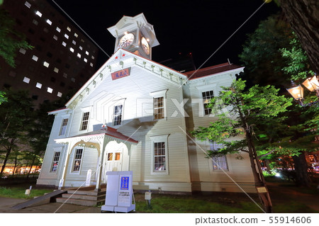 [Hokkaido] Night view of Sapporo Clock Tower 55914606
