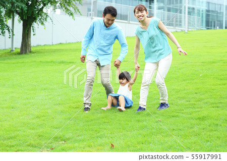 3人家庭 55917991