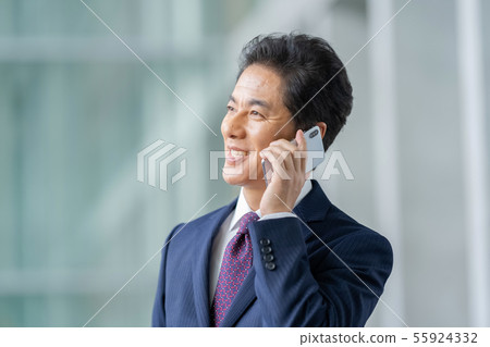 企業圖像男性辦公室工作者中間商人 55924332