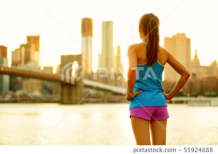 New York city fitness people lifestyle woman New York city fitness people lifestyle woman 55924888