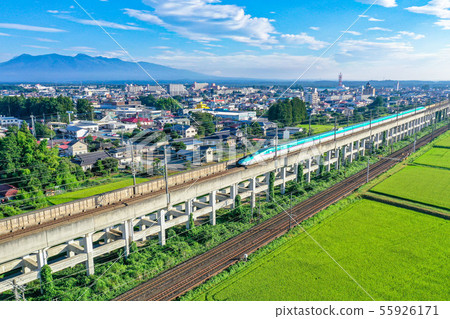 Tohoku Shinkansen and Nasu in summer, Tohoku Shinkansen in August, Tohoku Shinkansen in midsummer, drone shooting, clear Tohoku Shinkansen, Tohoku Shinkansen and Nasu in summer, Tohoku Shinkansen in August, Tohoku Shinkansen in midsummer, drone shooting, clear Tohoku Shinkansen, 55926171