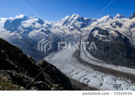 [瑞士戈爾內格拉特鐵路] Gornergrat的Gornerg Glacier 55926939