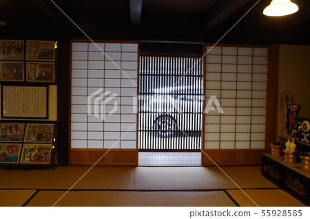 The parlor of the former Yamamura house in the Hamamazaki area 55928585