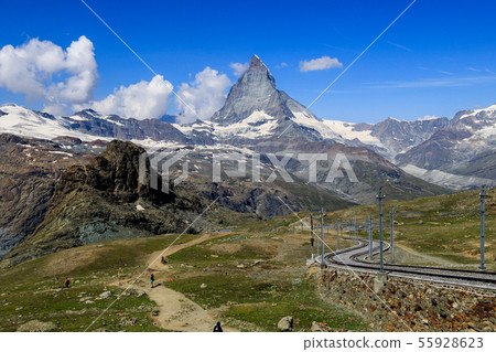 [瑞士戈爾內格拉特鐵路]遠足徑和馬特宏峰到Rotenboden火車站 55928623
