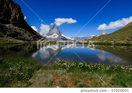 [Swiss Gornergrat Railway] Inverted Matterhorn, Riffel Lake and flower garden 55929091