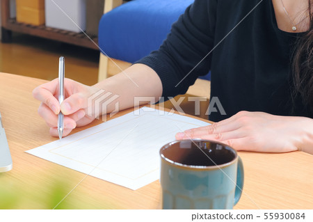 Letter paper Woman writing a letter Writing Vertical writing Letter paper Woman writing a letter Writing Vertical writing 55930084