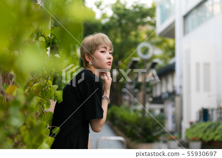 Street cool cool woman 55930697