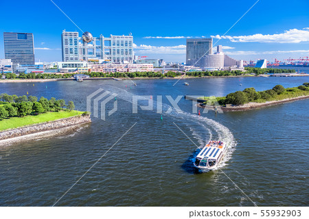 Landscape of Tokyo Odaiba (from Rainbow Bridge) Landscape of Tokyo Odaiba (from Rainbow Bridge) 55932903