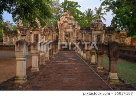 Sdok Kok Thom Ancient Temple 55934197
