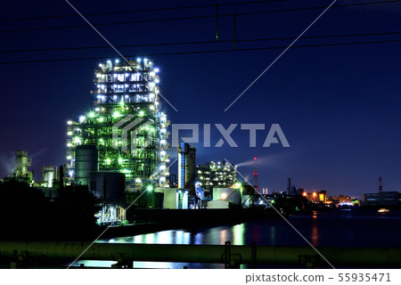 Factory night view of Keihin industrial area, Kawasaki City, Kanagawa Prefecture Factory night view of Keihin industrial area, Kawasaki City, Kanagawa Prefecture 55935471