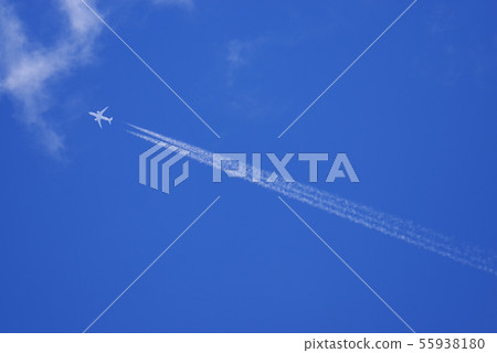 Blue sky and airplane cloud 55938180