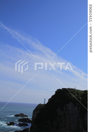 Cape Ashizuri Lighthouse and Pacific Ocean Cape Ashizuri Lighthouse and Pacific Ocean 55939068