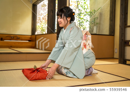 和服的問候 和服的問候 55939546